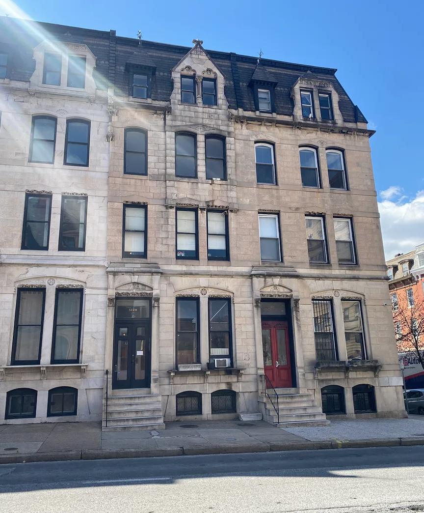 2 Bedroom Rental – 1228 Saint Paul St # 4, Baltimore, MD, 21202